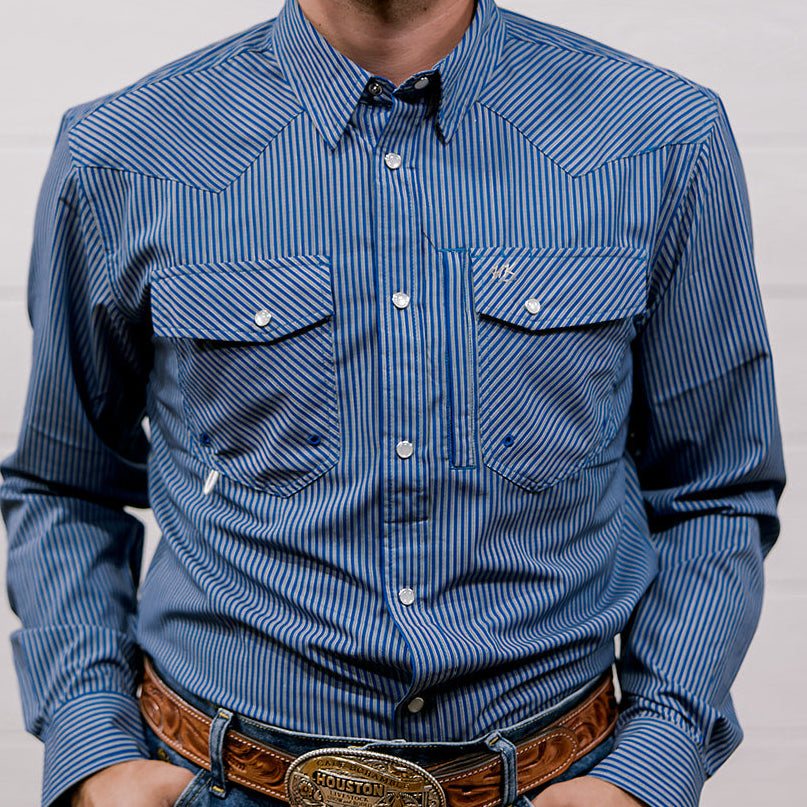 Man wearing a blue striped shirt with a belt and buckle against a plain background. front facing.